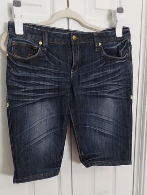 COOGI Jean Shorts, Size 7/8, Dark Wash, Sparkle, Bermudas, Vintage 90s